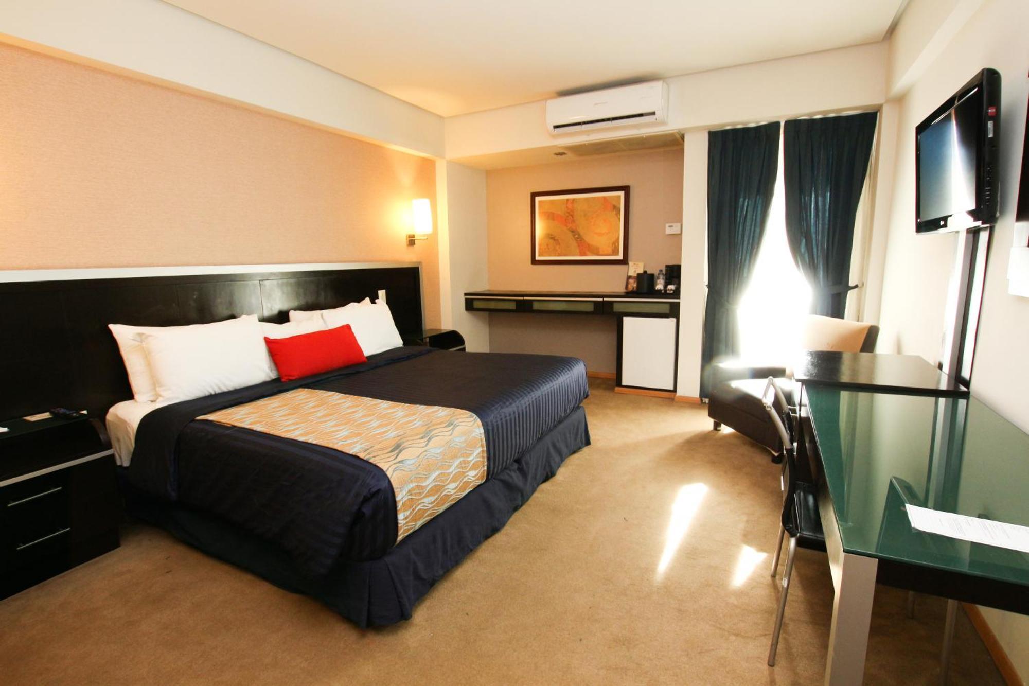 Hotel Colon Plaza Business Class Nuevo Laredo Buitenkant foto