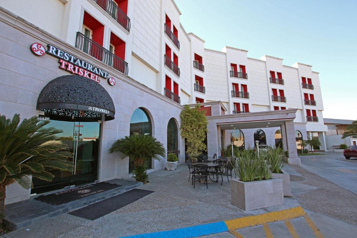 Hotel Colon Plaza Business Class Nuevo Laredo Buitenkant foto